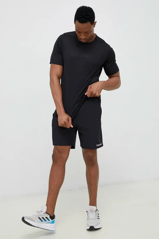 Μπλουζάκι προπόνησης Calvin Klein Performance Essentials μαύρο
