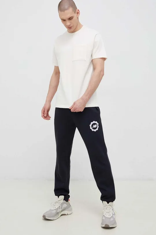 Bombažna kratka majica New Balance bež