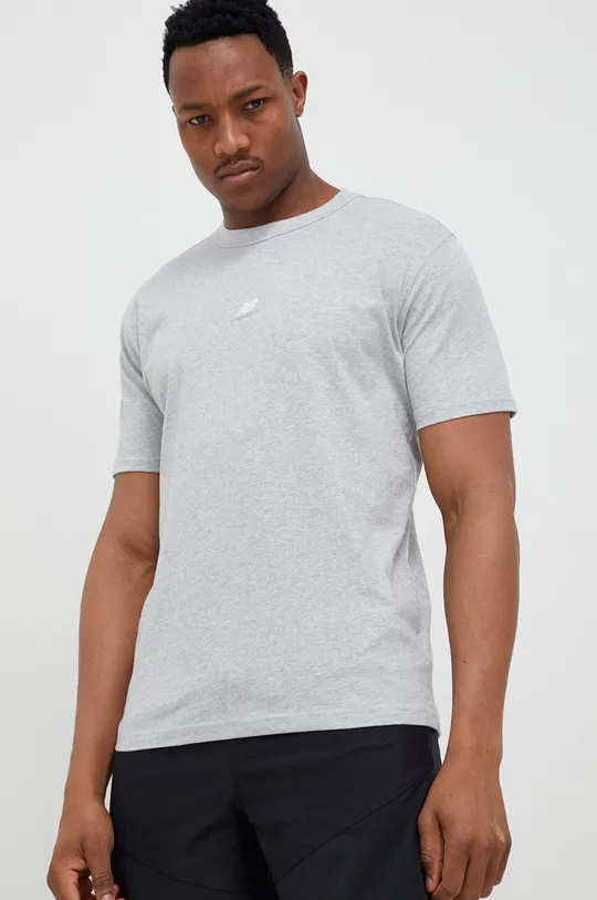 New Balance tricou din bumbac  Materialul de baza: 100% Bumbac Banda elastica: 70% Bumbac, 30% Poliester