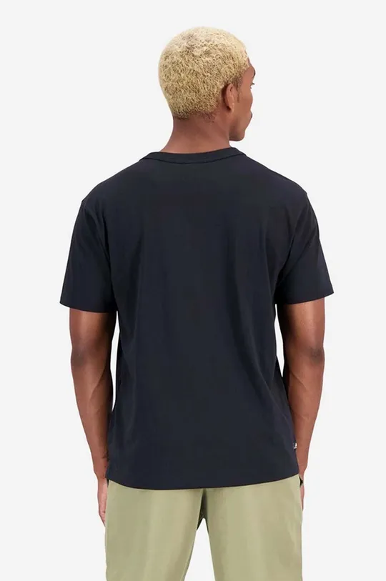 Бавовняна футболка New Balance чорний