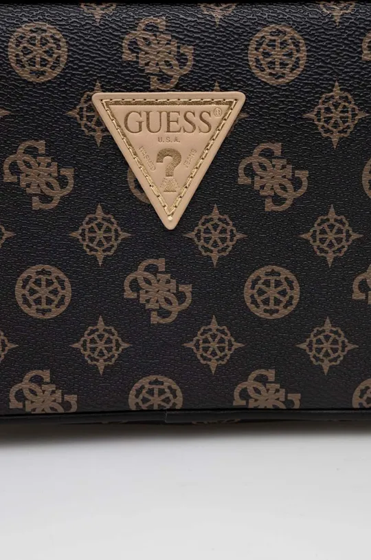 Косметичка Guess Основний матеріал: 100% PU Підкладка: 100% Поліестер