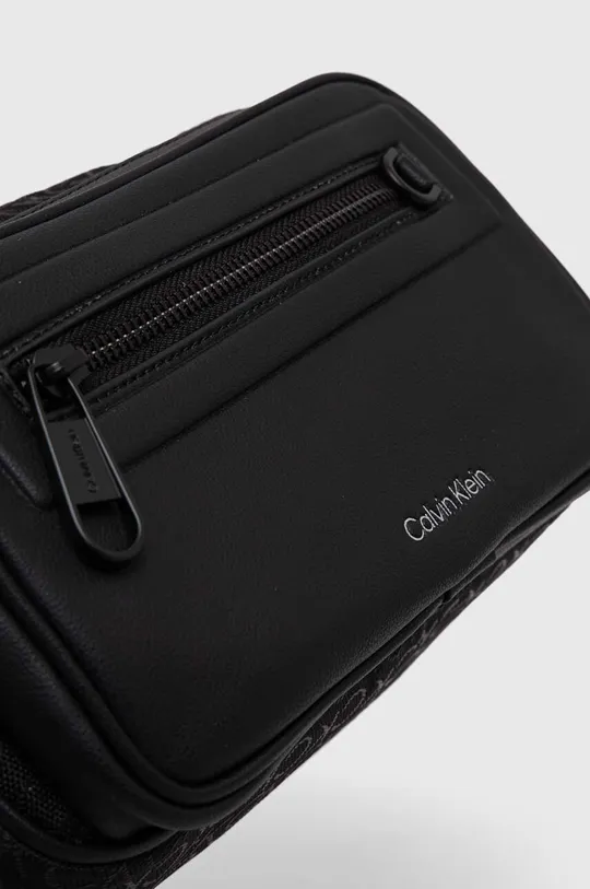 Kozmetická taška Calvin Klein čierna