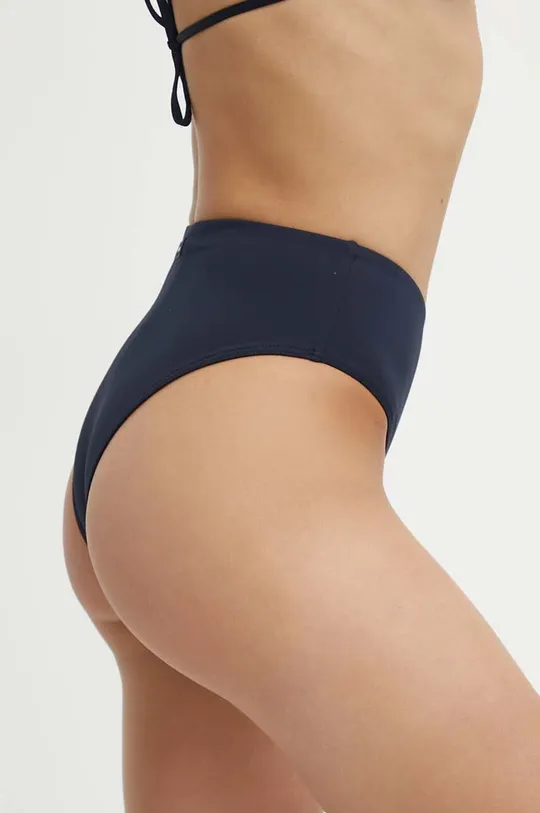 Tommy Hilfiger bikini alsó Anyag 1: 83% poliamid, 17% elasztán Anyag 2: 92% poliészter, 8% elasztán