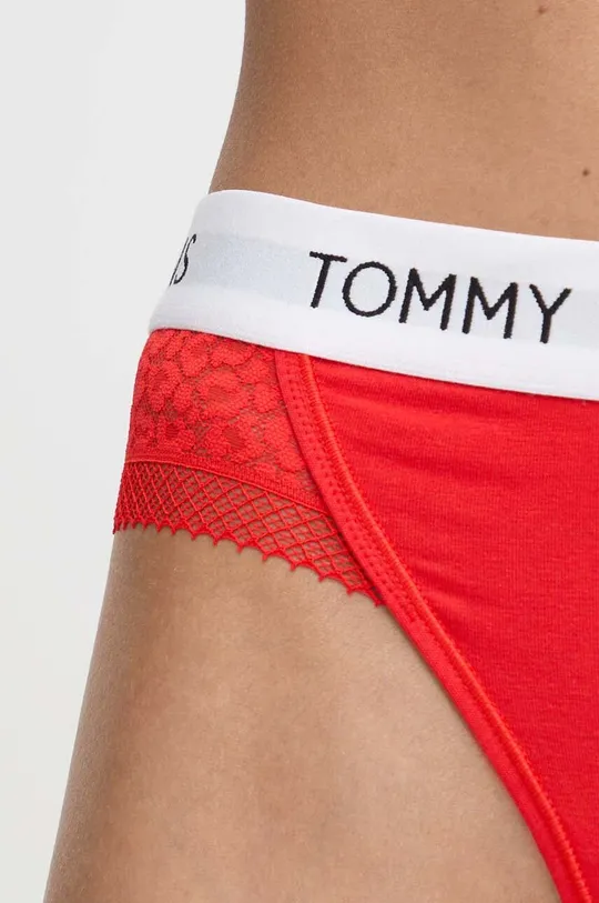 Tommy Jeans tanga Bélés: 100% pamut Anyag 1: 89% poliamid, 11% elasztán Anyag 2: 90% pamut, 10% elasztán