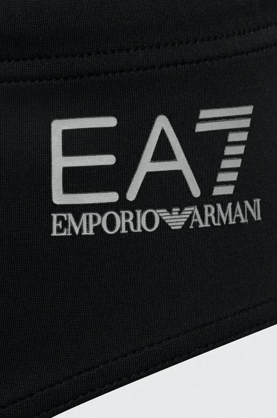 Plavky EA7 Emporio Armani 1. látka: 80 % Polyamid, 20 % Elastan 2. látka: 88 % Polyester, 12 % Elastan