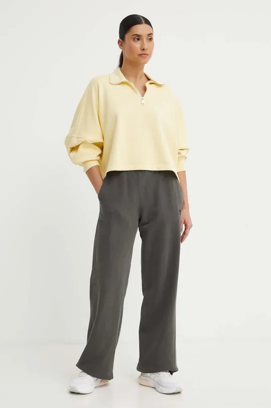 Βαμβακερή μπλούζα adidas Originals Essentials+ 0 κίτρινο