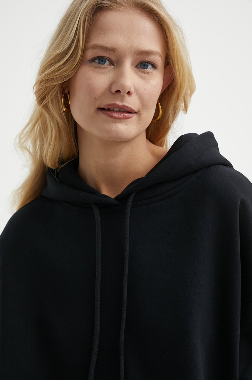 La Mania bluza damska kolor czarny z kapturem z nadrukiem ATHA.2