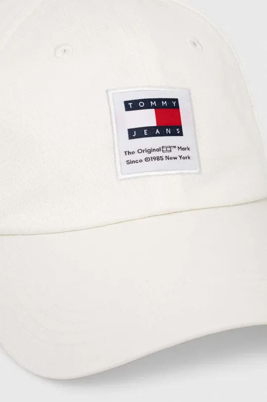 Βαμβακερό καπέλο του μπέιζμπολ Tommy Jeans λευκό