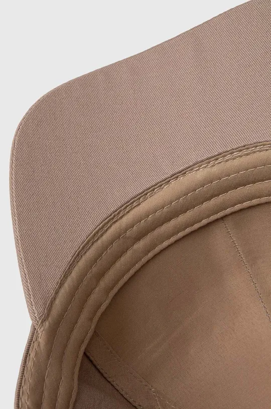 brązowy Guess czapka z daszkiem bawełniana