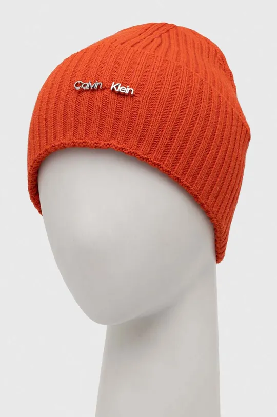 Calvin Klein czapka z domieszką wełny pomarańczowy