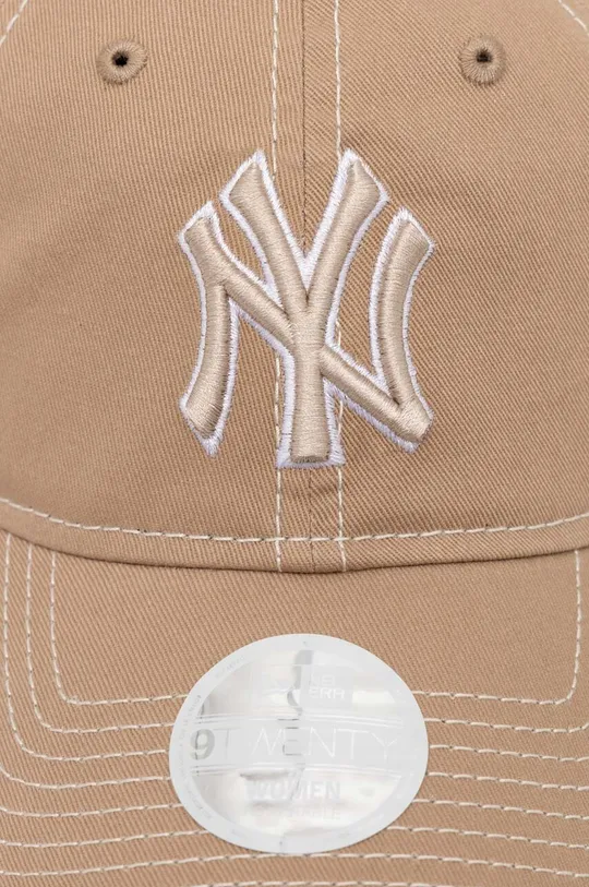Памучна шапка с козирка New Era 9Forty New York Yankees бежов