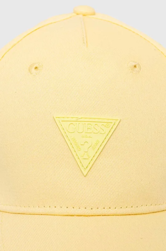 Guess czapka z daszkiem bawełniana dziecięca żółty
