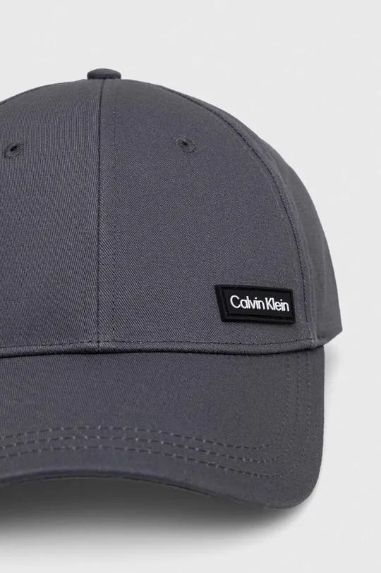 Βαμβακερό καπέλο του μπέιζμπολ Calvin Klein γκρί