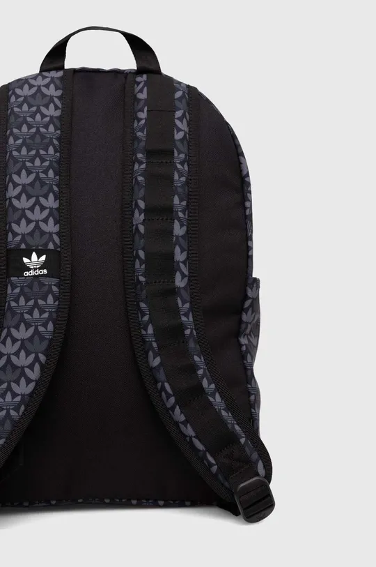 Рюкзак adidas Originals Основной материал: 100% Переработанный полиэстер Подкладка: 100% Вторичный полиамид Подкладка: 100% Полиэтилен