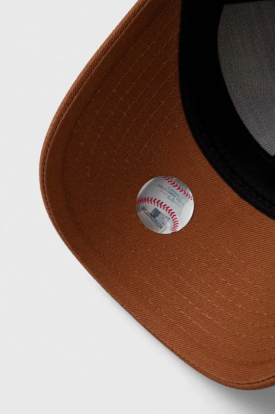 brown New Era cotton baseball cap