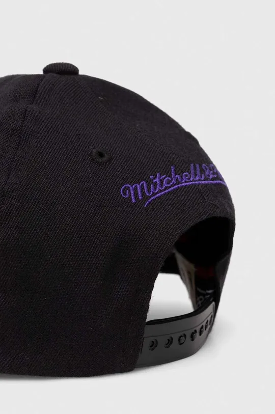 Mitchell&Ness cappello con visiera con aggiunta di cotone NBA TORONTO RAPTORS 83% Acrilico, 15% Lana, 2% Elastam