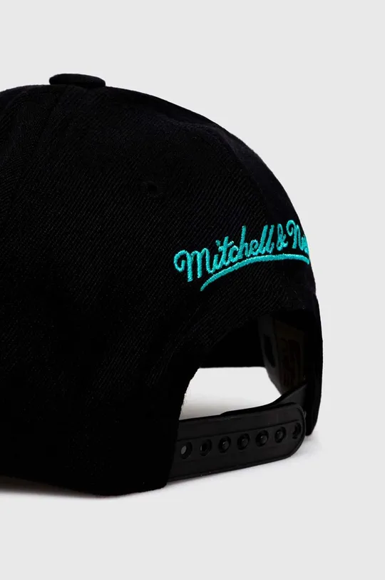 Mitchell&Ness cappello con visiera con aggiunta di cotone NBA VANCOUVER GRIZZLIES 82% Acrilico, 15% Lana, 3% Spandex