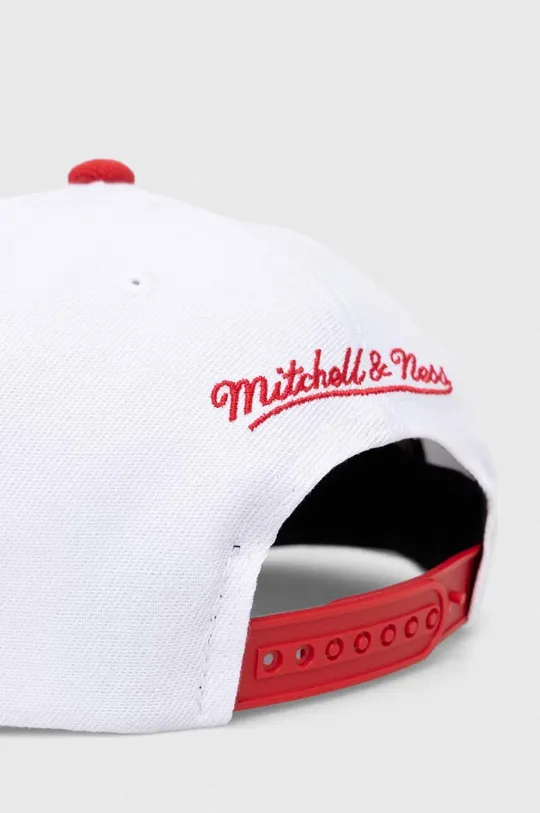 biały Mitchell&Ness czapka z daszkiem NBA CHICAGO BULLS