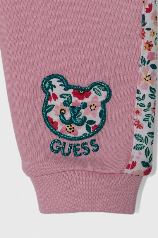 ροζ Βρεφική βαμβακερή φόρμα Guess