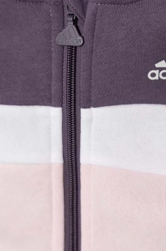 Tepláková súprava pre bábätká adidas Základná látka: 70 % Bavlna, 30 % Recyklovaný polyester Elastická manžeta: 95 % Bavlna, 5 % Elastan