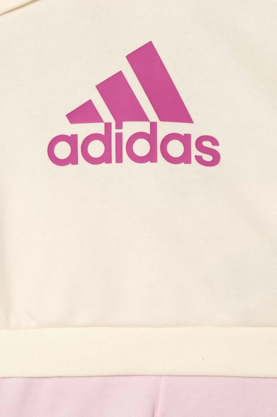 adidas baba tréningruha Jelentős anyag: 70% pamut, 30% Újrahasznosított poliészter Kapucni bélés: 100% pamut Szegély: 95% pamut, 5% elasztán