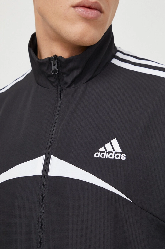 Спортивный костюм adidas