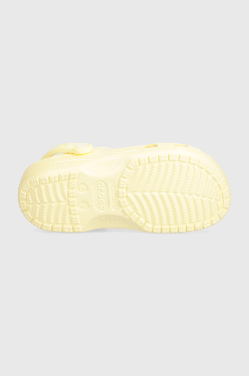 Crocs klapki Classic High Shine Clog damskie kolor żółty 209609 ...