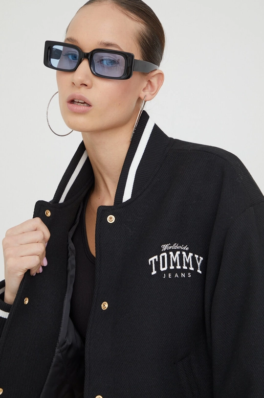 Bunda bomber s prímesou vlny Tommy Jeans Dámsky