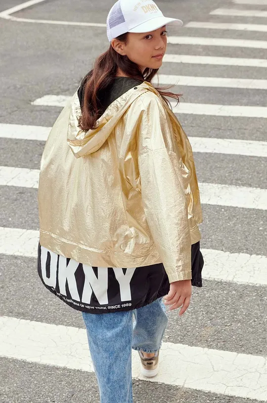 золотий Дитяча куртка Dkny Для дівчаток