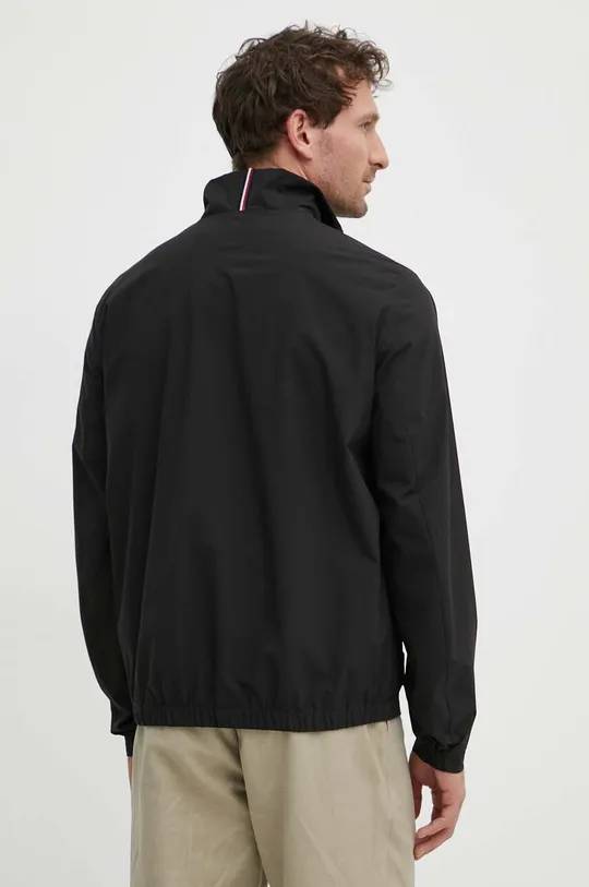 Куртка Tommy Hilfiger Основний матеріал: 63% Поліестер, 37% TPU Підкладка: 100% Поліестер