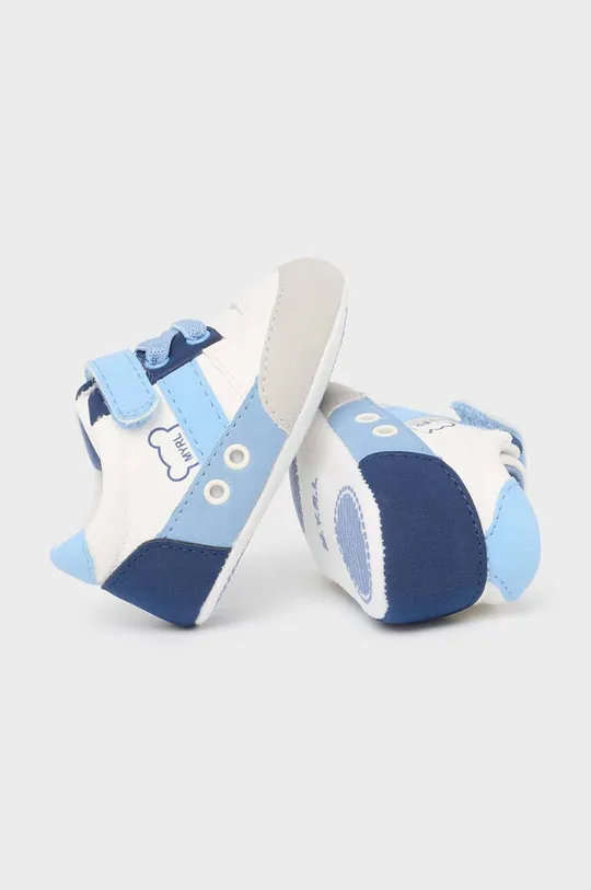 Mayoral Newborn scarpie per neonato/a Gambale: Materiale sintetico Parte interna: Materiale tessile