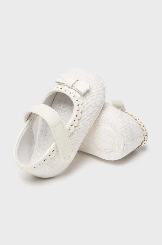 Mayoral Newborn buty niemowlęce beżowy