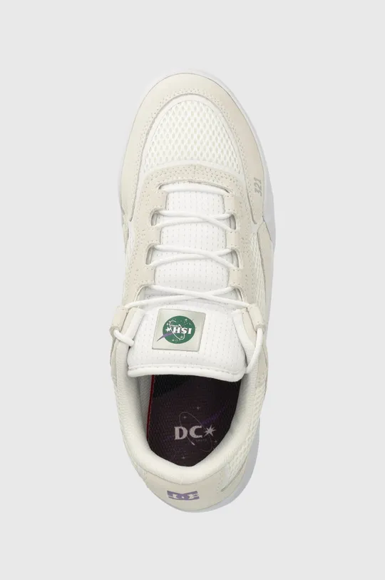beige DC sneakers Metric
