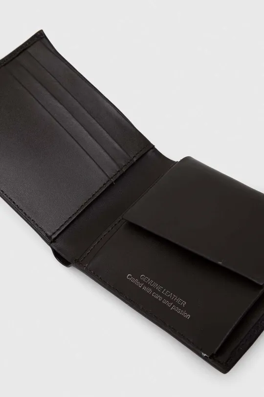 Кожаный кошелек Liu Jo Основной материал: 100% Натуральная кожа Подкладка: 100% Полиэстер
