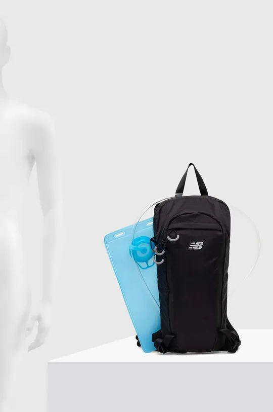 New Balance plecak z bukłakiem LAB23115BK Unisex