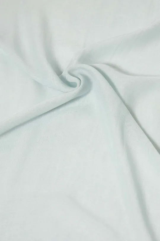 United Colors of Benetton sál selyemkeverékből 85% modális anyag, 15% selyem