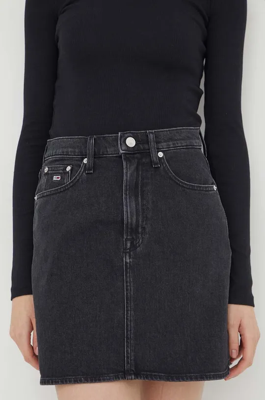 czarny Tommy Jeans spódnica jeansowa Damski