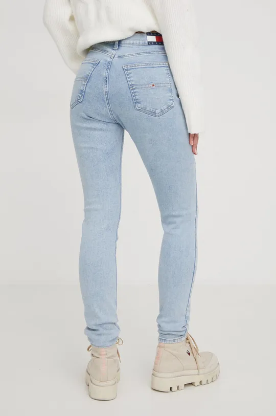 Τζιν παντελόνι Tommy Jeans Κύριο υλικό: 98% Βαμβάκι, 2% Σπαντέξ Άλλα υλικά: 78% Βαμβάκι, 20% Ανακυκλωμένο βαμβάκι, 2% Σπαντέξ