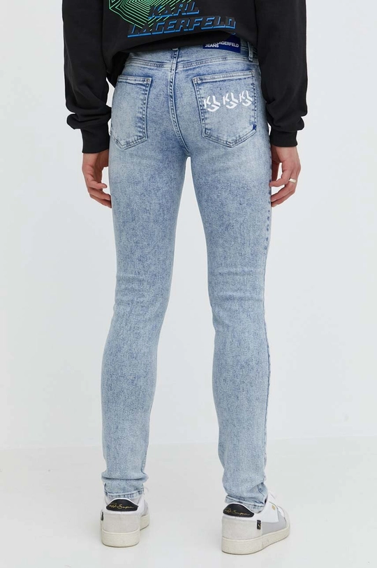 Kavbojke Karl Lagerfeld Jeans Glavni material: 99 % Bombaž, 1 % Elastan Podloga žepa: 65 % Poliester, 35 % Organski bombaž