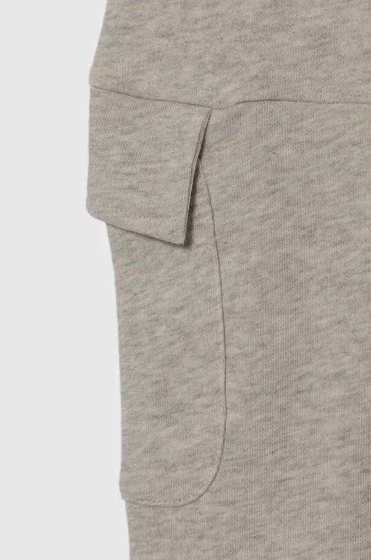 United Colors of Benetton pantaloni tuta in cotone bambino/a Materiale principale: 100% Cotone Coulisse: 96% Cotone, 4% Elastam