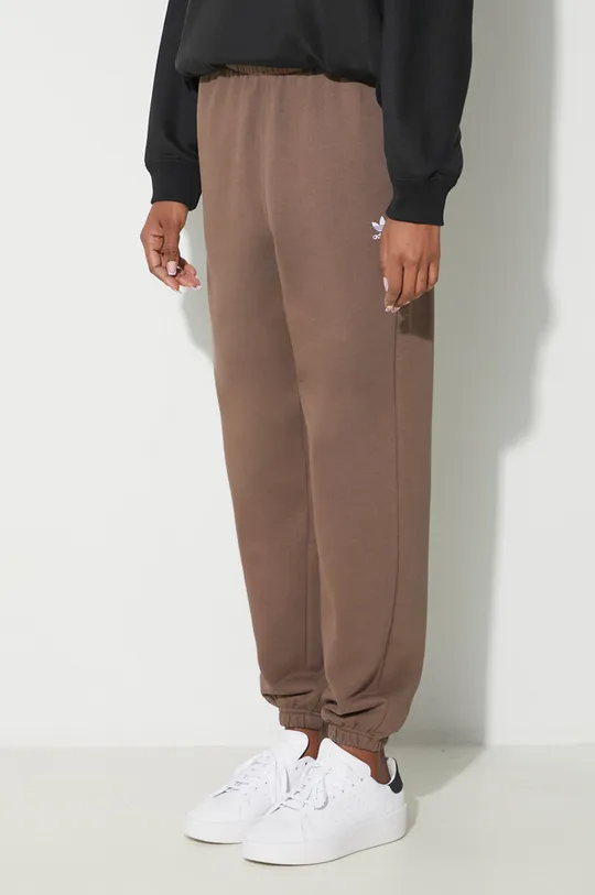 brązowy adidas Originals spodnie dresowe Essentials Fleece Joggers