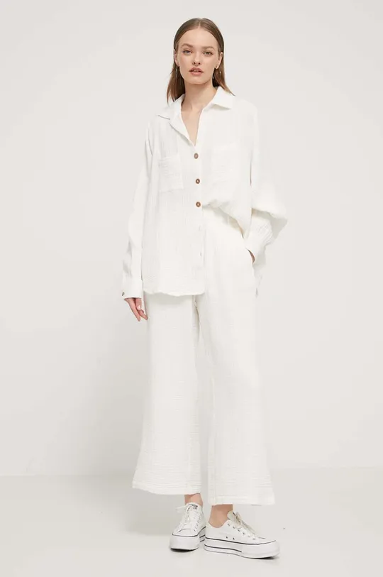 λευκό Βαμβακερό παντελόνι Billabong Follow Me Γυναικεία