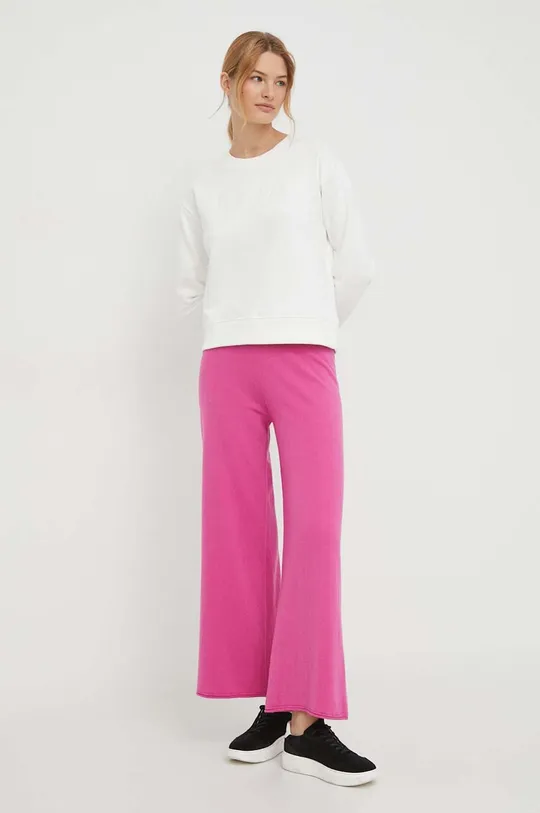 United Colors of Benetton spodnie dresowe z domieszką wełny różowy
