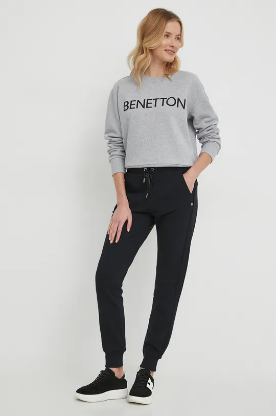 United Colors of Benetton spodnie dresowe bawełniane czarny