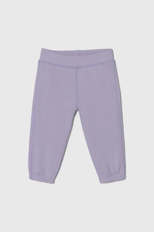 Бавовняні штани для немовлят United Colors of Benetton фіолетовий