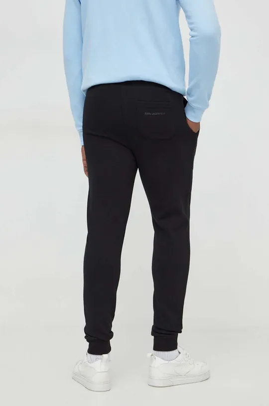 Спортивні штани Karl Lagerfeld Основний матеріал: 87% Бавовна, 13% Поліестер Підкладка кишені: 100% Бавовна