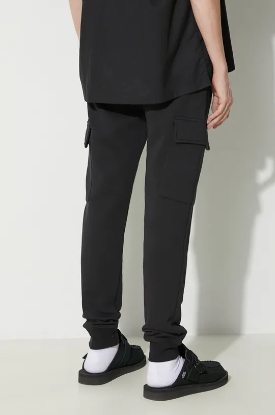 adidas Originals pantaloni de trening Trefoil Essentials Cargo Pants Materialul de baza: 70% Bumbac, 30% Poliester reciclat Captuseala: 100% Bumbac Banda elastica: 95% Bumbac, 5% Spandex