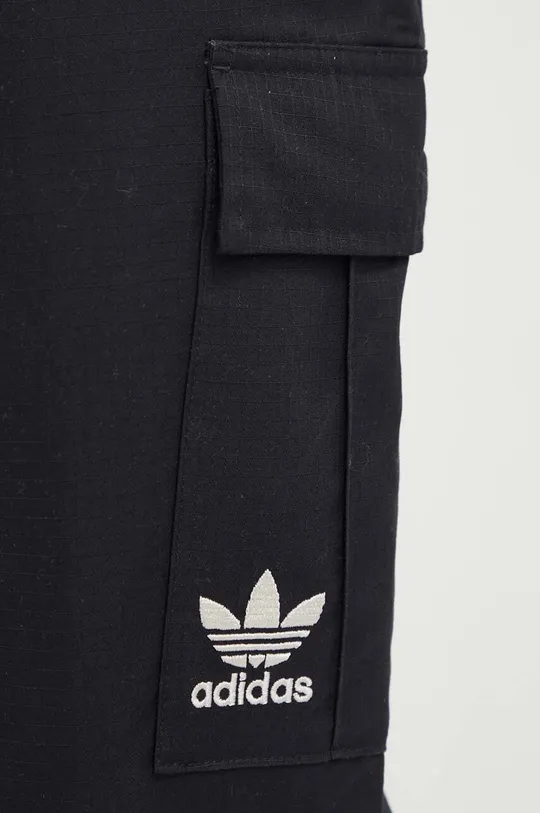 črna Bombažne hlače adidas Originals