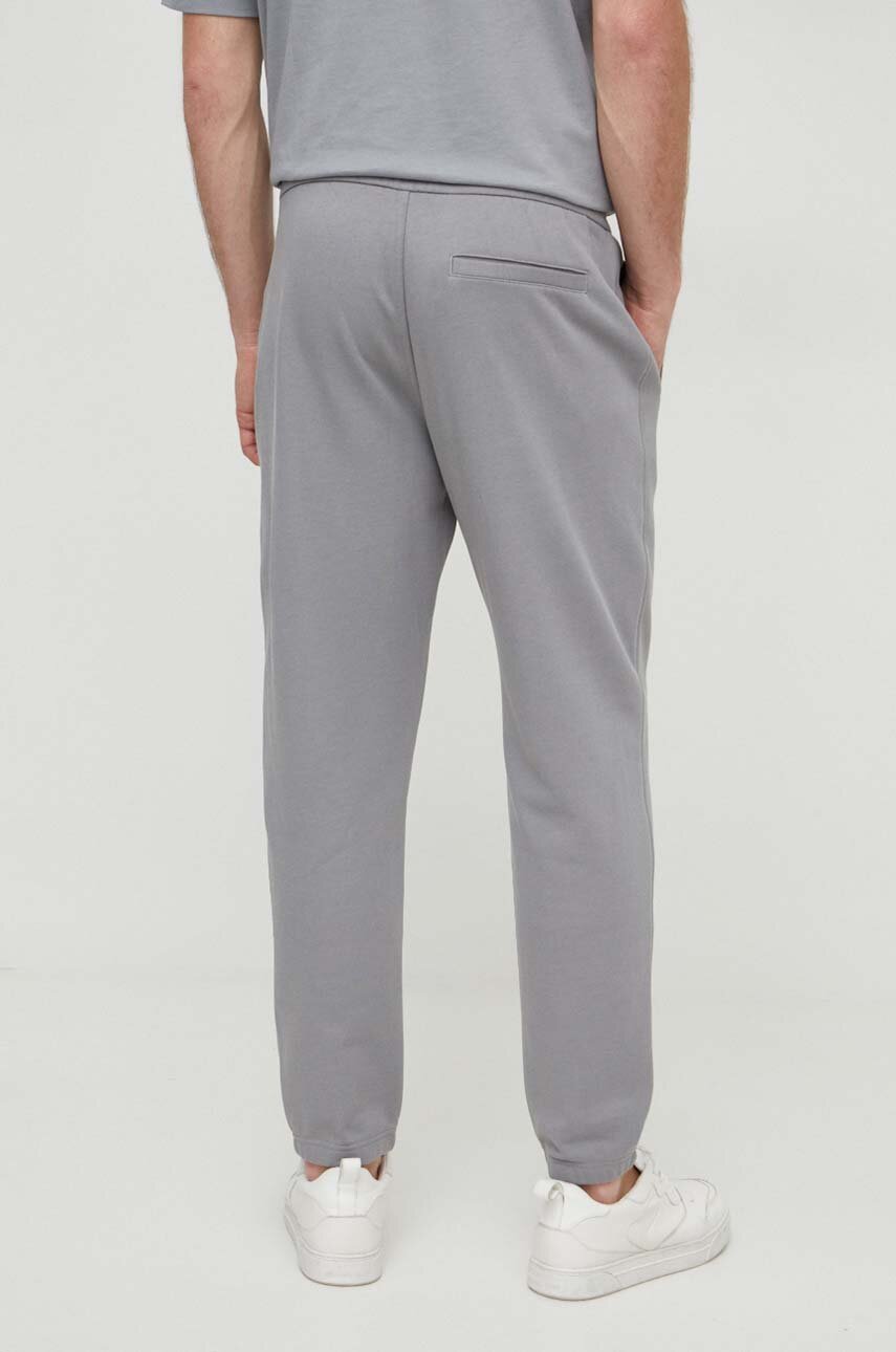Хлопковые спортивные штаны Armani Exchange цвет серый однотонные ...