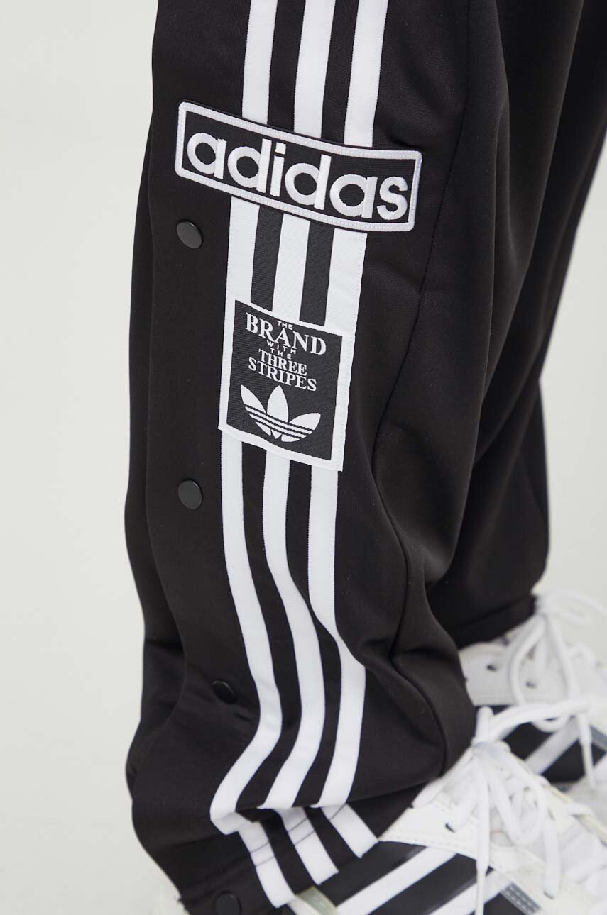 Спортивные штаны adidas Originals цвет чёрный с аппликацией | ANSWEAR.ua